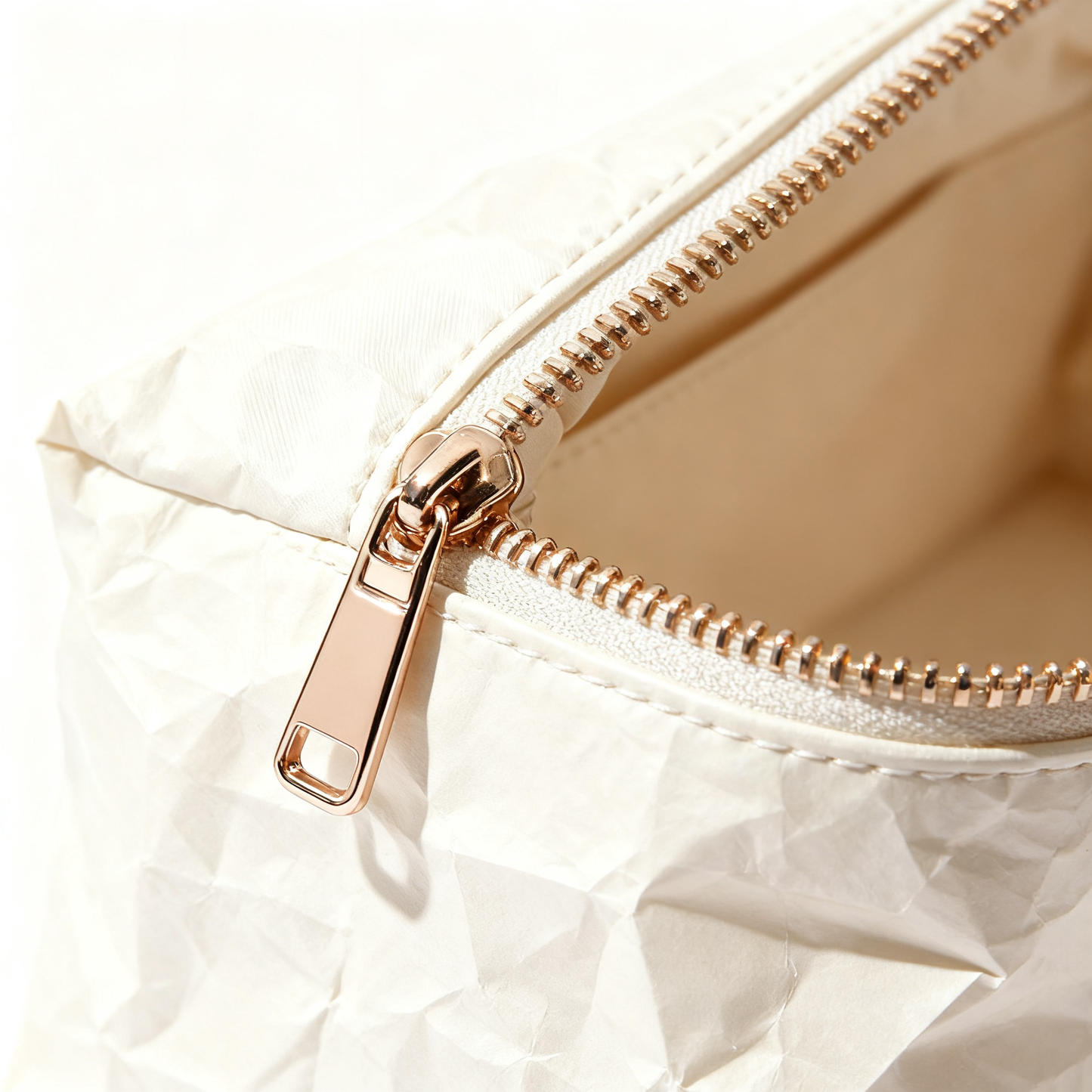👜 Organize Your Beauty World — A Stylish Makeup Bag Designed To Keep Every Essential In Its Perfect Place