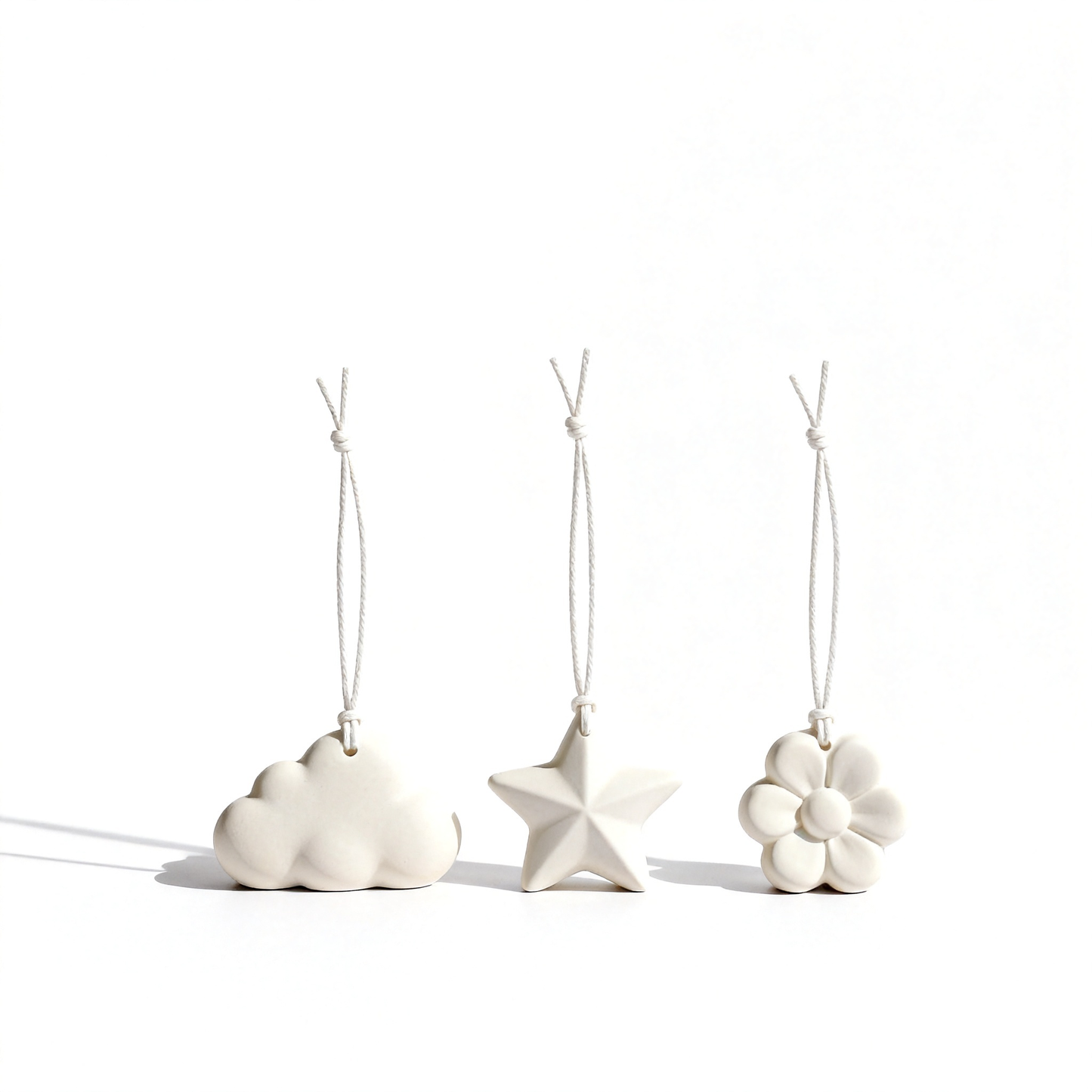 🌸 Hanging Fragrance Decor A Delicate Fragrance Accent Designed To Bring Natural Beauty, Soft Scents, And A Touch Of Personal Warmth Into Every Corner Of Your Living Space