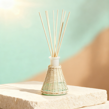 🍃 Reed Diffuser Decor Bottle A Natural Home Fragrance Accent Designed To Bring Calm Atmosphere, Elegant Texture, And A Sense Of Relaxed Living Into Your Everyday Space